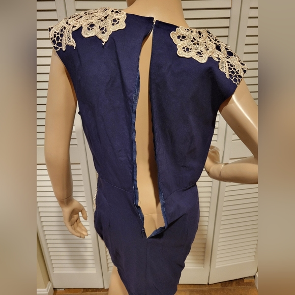 ModCloth Lakeside Libations Lace Trim Appliqué Midi Dress 6 Zipper Broke Read - Picture 6 of 7